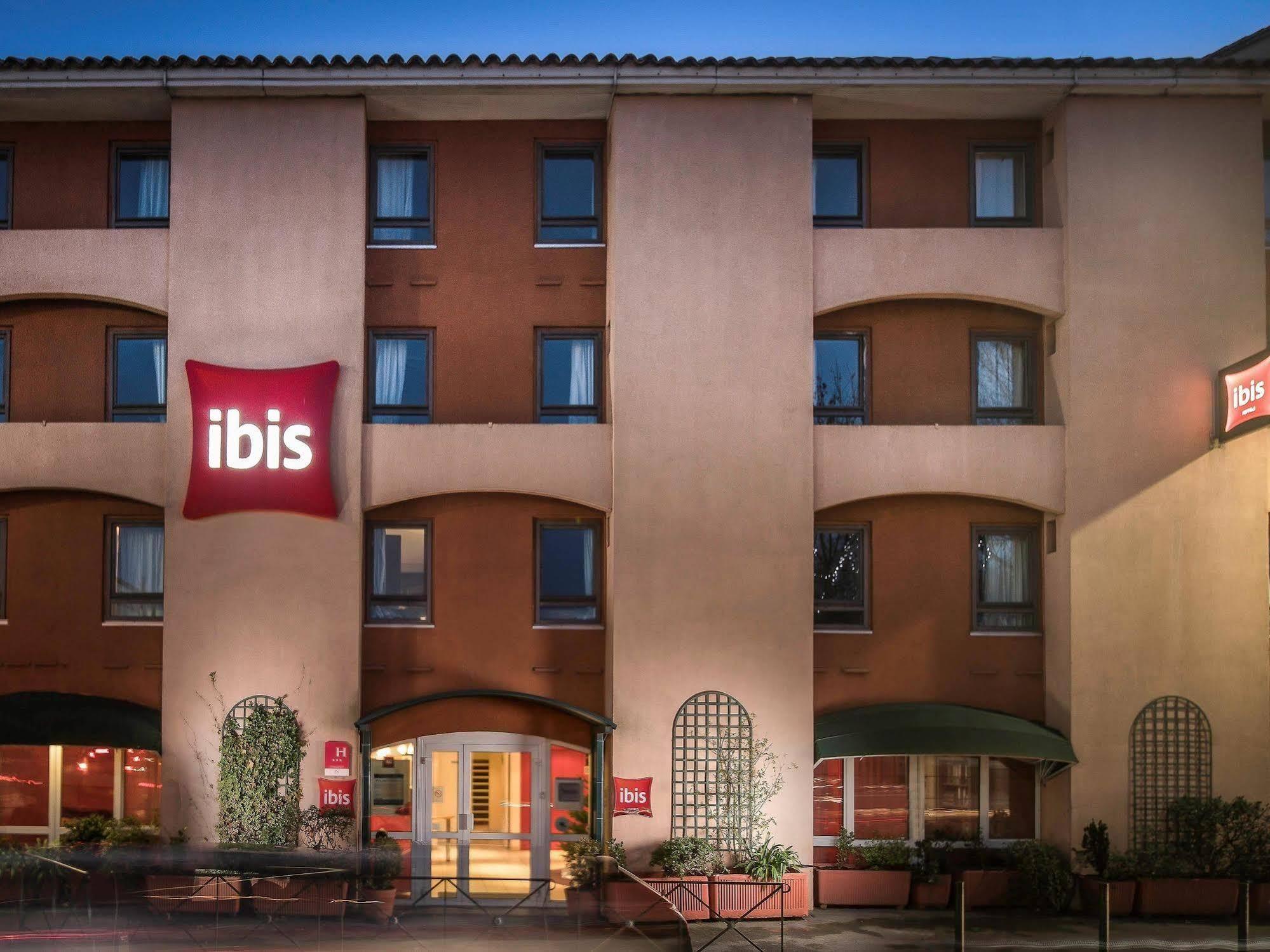 Hotel Ibis Carcassonne Centre - La Cite Exteriér fotografie
