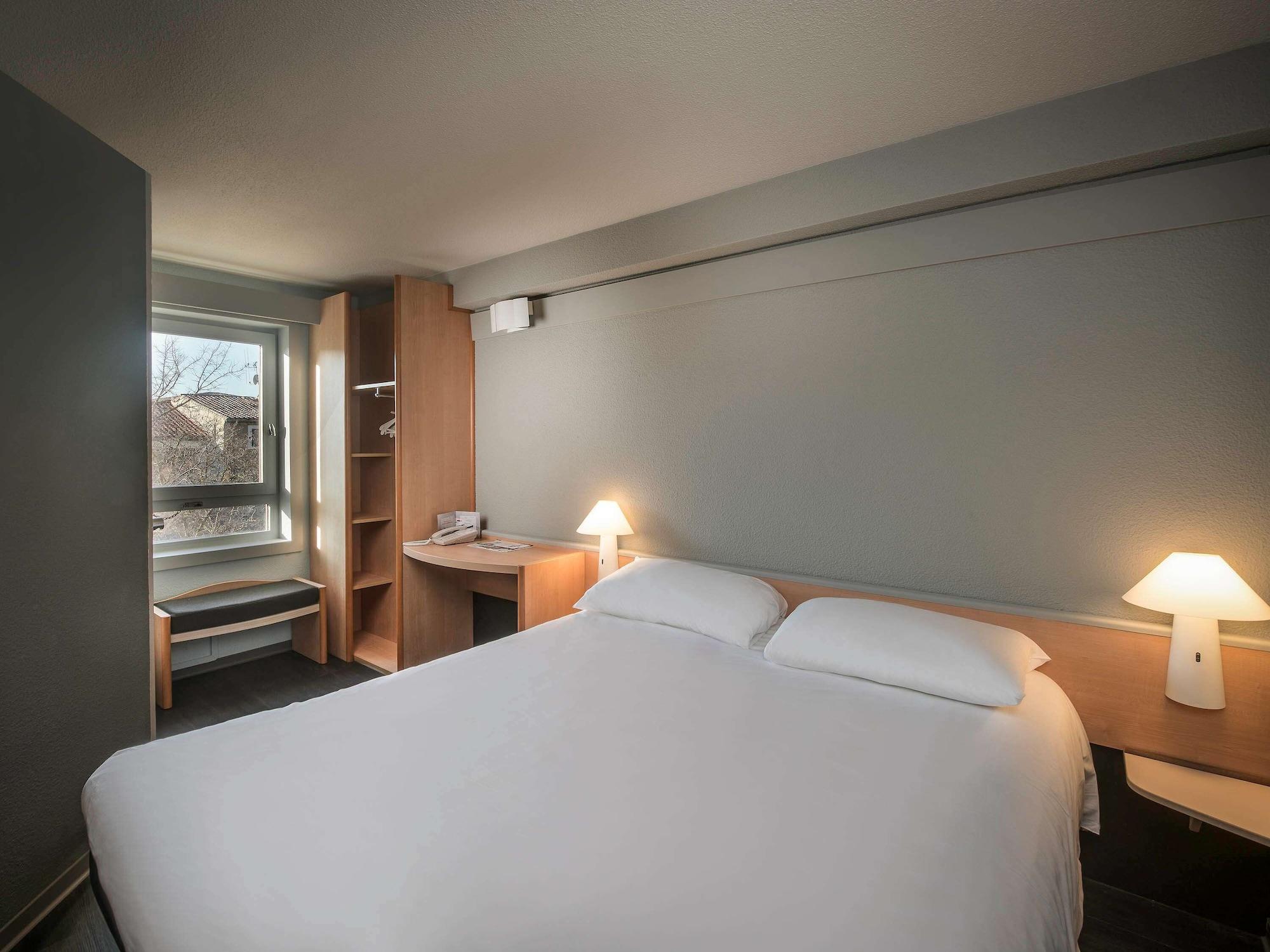 Hotel Ibis Carcassonne Centre - La Cite Exteriér fotografie