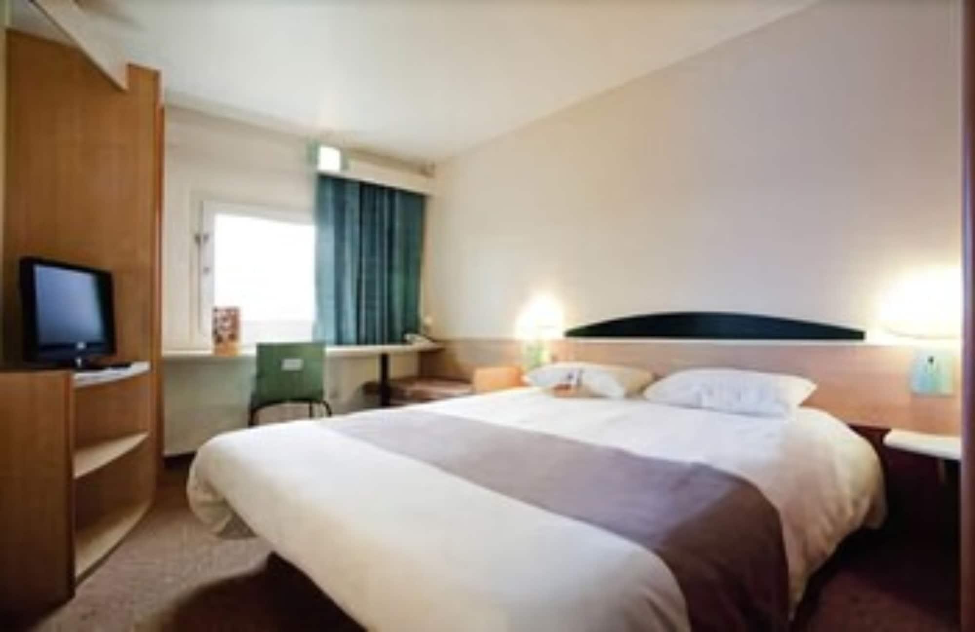 Hotel Ibis Carcassonne Centre - La Cite Exteriér fotografie